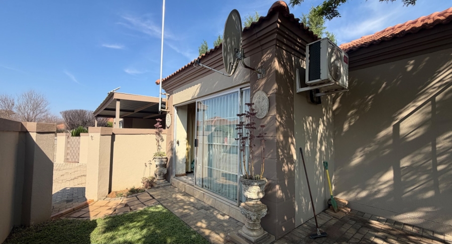 2 Bedroom Property for Sale in Baillie Park North West